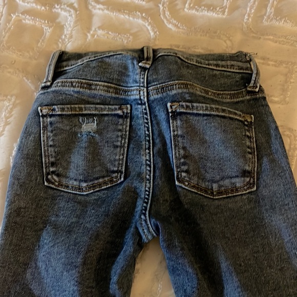 Girls old navy jeans - Picture 4 of 4